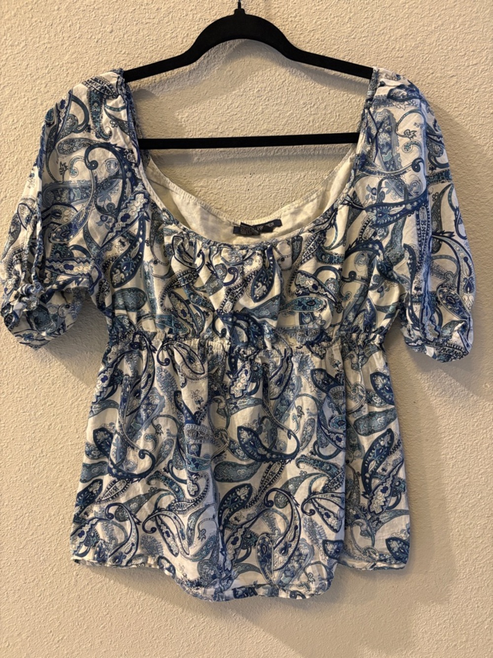 Boston Proper White and Blue Paisley Scoop-Neck Blouse
